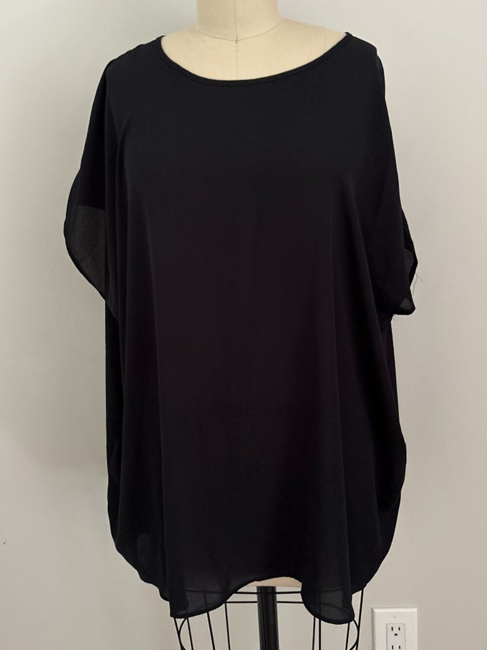 Catherine Catherine Malandrino Black Open Back Sheer Chiffon Blouse Boho Chic XL
